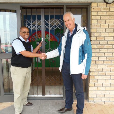 New Trellidor Retractable gates at Vukani Centre